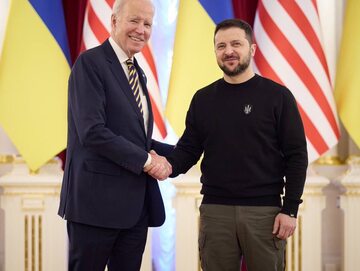 Prezydent USA Joe Biden podczas spotkania z Wołodymyrem Zełenskim w Kijowie