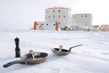 Posiłek na stacji antarktycznej 