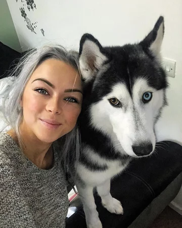 Sandra i jej husky o imieniu Jax 