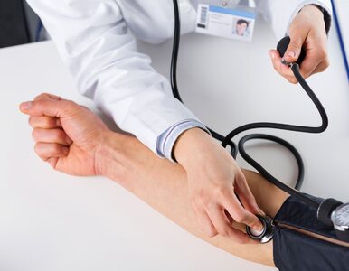 Jak obniżyć ciśnienie krwi? 5 prostych sposobów