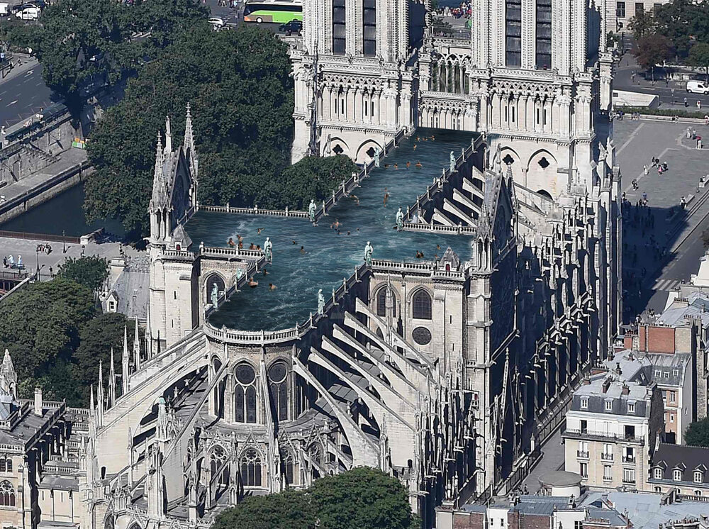 Basen na dachu Notre-Dame 