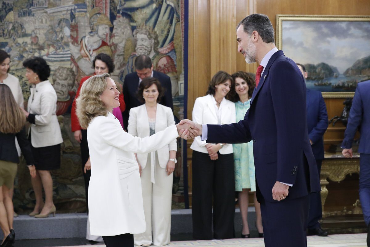 Hiszpania. Ministrowie nowego rządu premiera Pedro Sancheza 