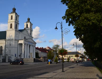 Miniatura: Poniedziałek pogodny niemal w całym kraju....