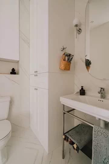 Małe mieszkanie w kamienicy, projekt KODO KODO, małe mieszkanie, kamienica, wrocław