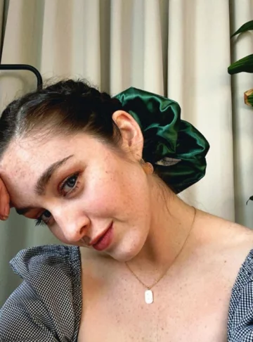 Danielle Galligan 