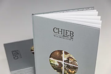 „Chleb wolnościowy” – komiks o więźniach Majdanka Okładka komiksu „Chleb wolnościowy”