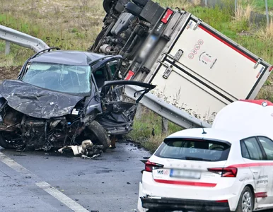 Miniatura: Wypadek na A2. Potężne utrudnienia w ruchu