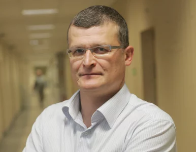 Miniatura: „Ewidentny błąd”, „piramidalne bzdury”. Dr...