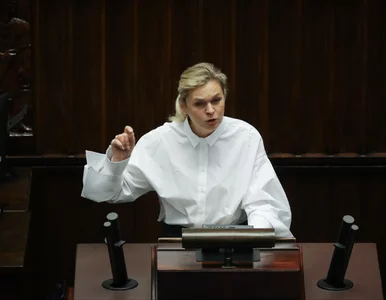 Miniatura: Walka o szkoły blisko domu. Szefowa MEN...