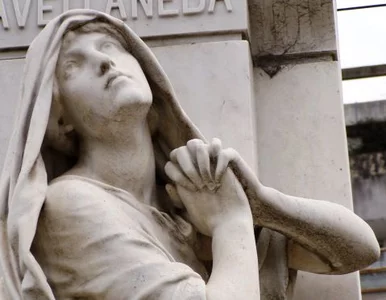 Miniatura: Jedna noc na cmentarzu, dwa lata w więzieniu?