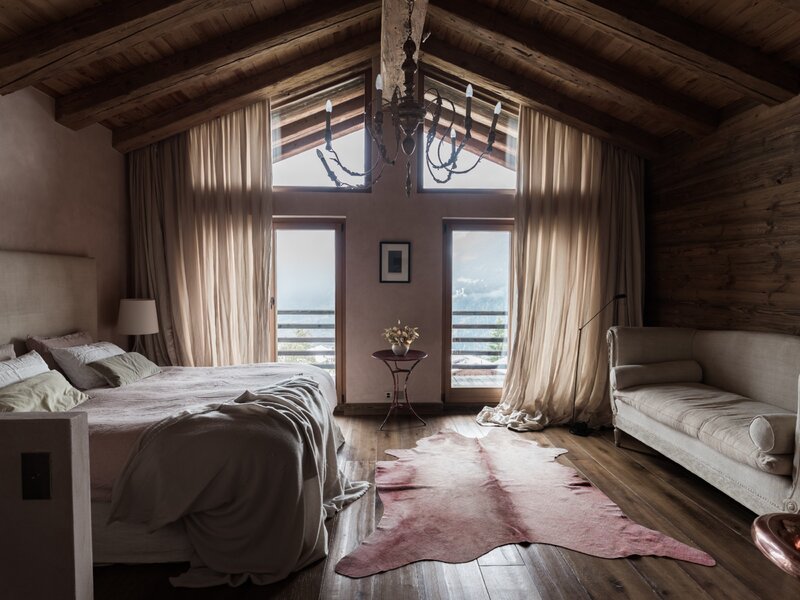 Urządzili luksusowy dom w hotelu z 1936. Projekt: Marianne Tiegen Interiors