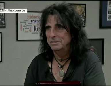 Miniatura: Alice Cooper w hamburgerowej Alei Sław