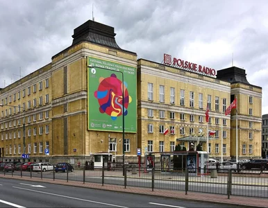 Miniatura: Członek Rady Mediów Narodowych składa...