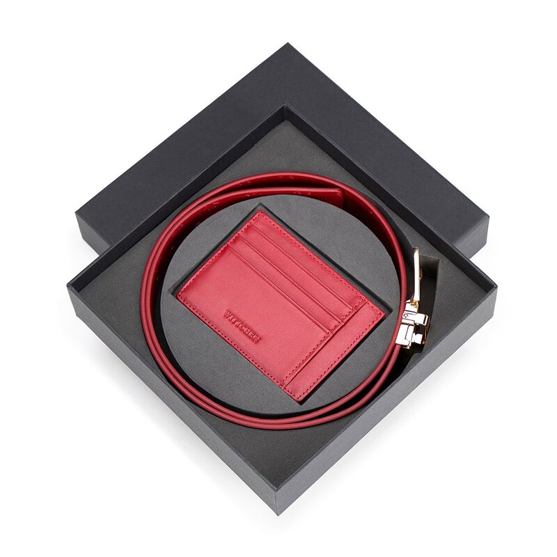 Pasek ze&nbsp;sk&oacute;ry w&nbsp;kolorze głębokiej czerwieni