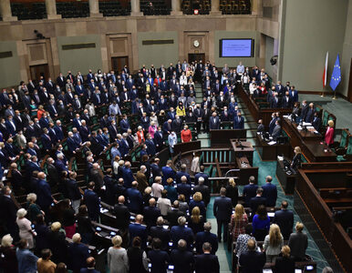 Miniatura: Sejm zdecydował ws. przedłużenia stanu...