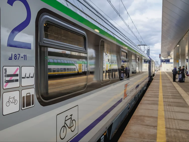 Pociągi co 30 minut i krótszy czas podróży. PKP ujawnia nowości
