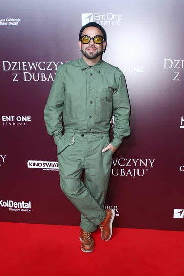 Michał Piróg na premierze filmu „Dziewczyny z Dubaju” 