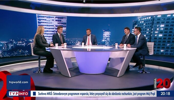 Wymiana zdań między posłem KO i reporterem TVP. „Pan się nam ładnie