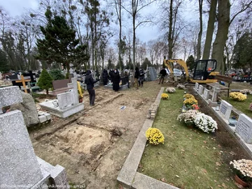 Poszukiwania szczątków zakonnic na cmentarzu w Ornecie 