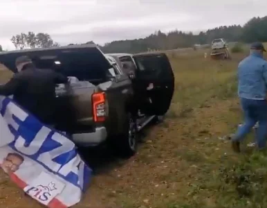 Miniatura: Nielegalnie wieszali banery Łukasz Mejzy....