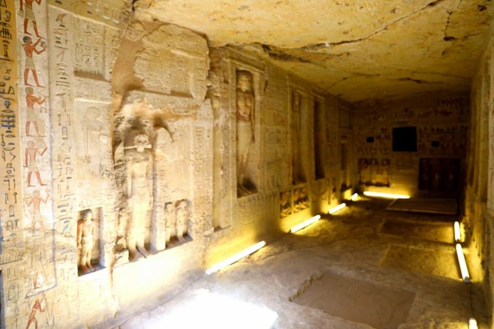 Imię Egipskiego Władcy Którego Grobowiec Został Odkryty W 1922 Roku Grobowiec kapłana odkryty w Egipcie - galeria, zdjęcie 6