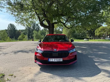 Skoda Superb Sportline 2.0 TSI 265 KM 4x4 Skoda Superb Sportline 2.0 TSI 265 KM 4x4, widok z przodu