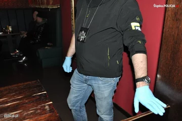 Zatrzymania członków grupy zajmującej się handlem ludźmi 