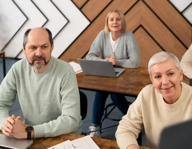 Miniatura: Seniorze, „sprawdź, zanim uwierzysz”. ZUS...