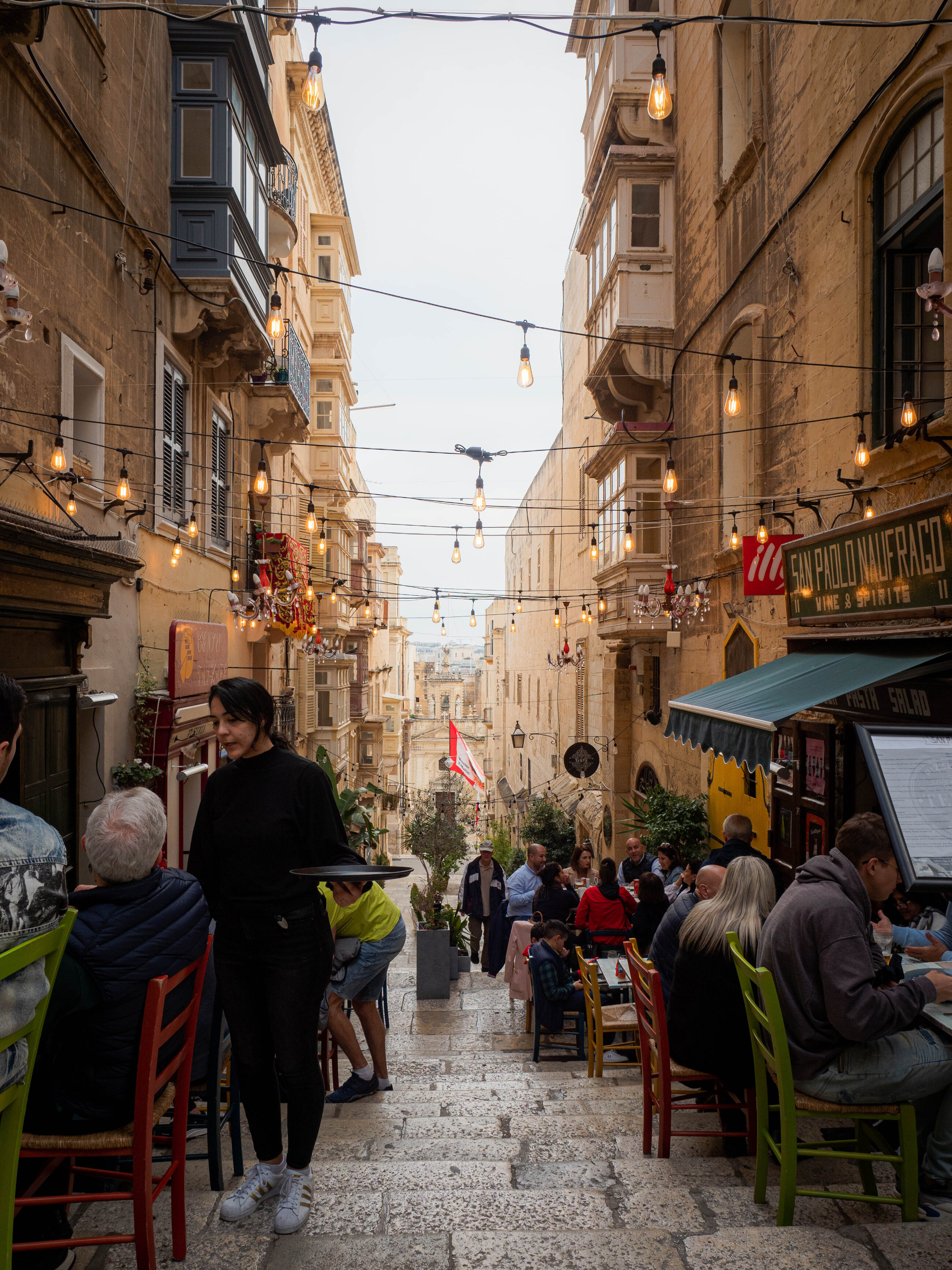 Klimatyczna uliczka w stolicy Malty została uwieczniona: