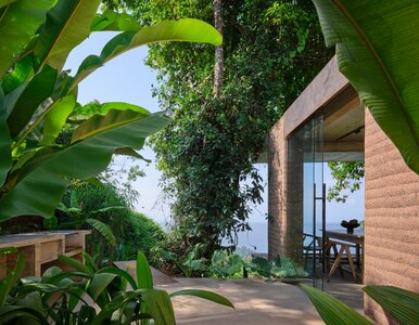 Miniatura: Dom, który oddycha. Architektka z Czech...