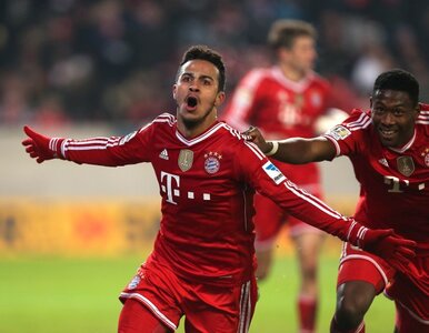 Miniatura: Bundesliga: Cudowny gol Thiago dał 3...