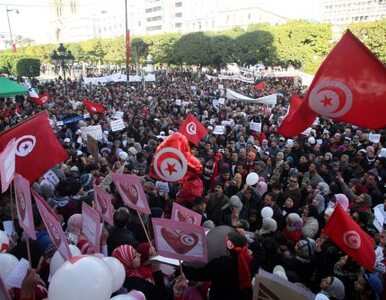 Miniatura: Tunezja rok po rewolucji: bezrobocie i...