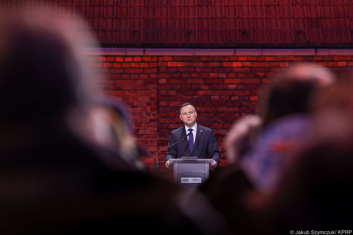 Andrzej Duda przemawiający na obchodach rocznicy wyzwolenia Auschwitz 