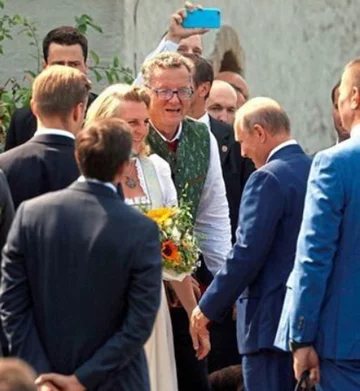 Władimir Putin i Karin Kneissl 