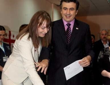 Miniatura: Miażdżące zwycięstwo partii Saakaszwilego