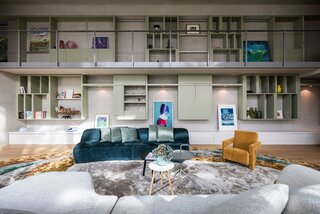 Dom z&nbsp;atrium w&nbsp;K&uuml;snacht pod&nbsp;Zurychem &ndash; projekt wnętrz NOA dla&nbsp;młodej rodziny