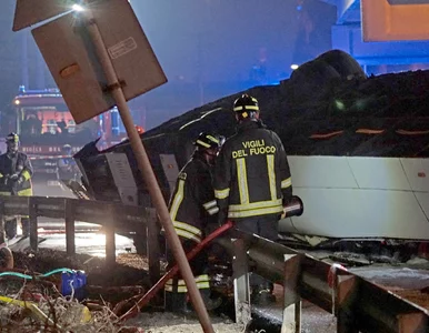 Miniatura: Wypadek autobusu w Wenecji. Wśród 21 ofiar...