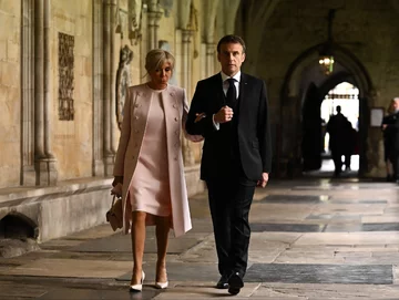 Emmanuel Macron i Brigitte Macron 