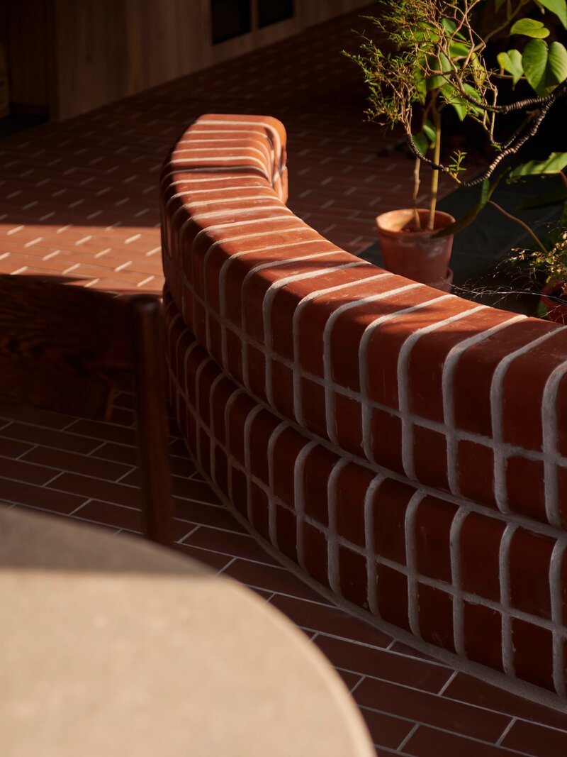 Mieszkanie jak park w&nbsp;środku miasta, projekt L Architects