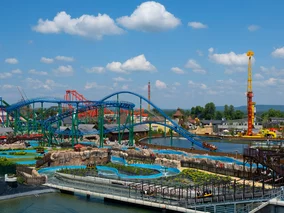 Miniatura: Uwielbiany park rozrywki kusi promocją....