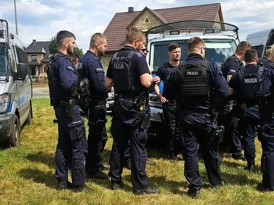 Miniatura: Zaginięcie 11-letniej Patrycji. Sołtys...