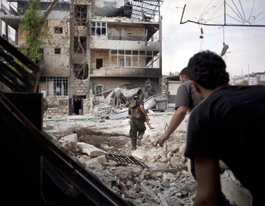 Miniatura: Syria: samochody wybuchają, żołnierze giną