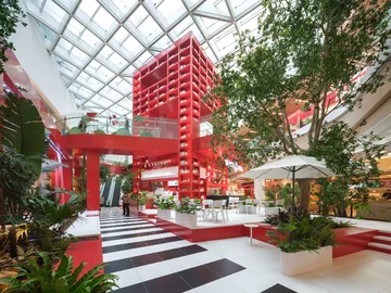 Atrium centrum handlowego w Qingdao zaprojektowane przez CLOU architects na wzór miasta przyszłości v2com, 3565-14, CLOU architects