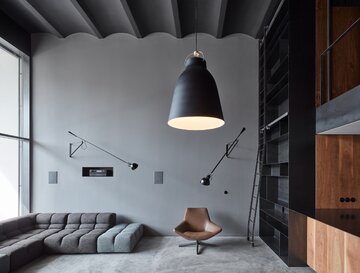 Loftowe mieszkanie w&nbsp;starym browarze, projekt CMC Architecs