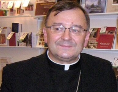 Miniatura: Życiński: Boże Narodzenie to nie tylko...