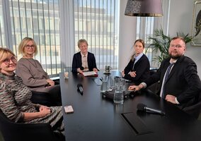 Miniatura: Hematoonkologia. „Nowe terapie: tak,...