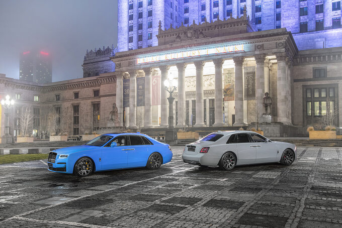 Debiut Rolls-Royce'a Ghosta Black Badge w Warszawie