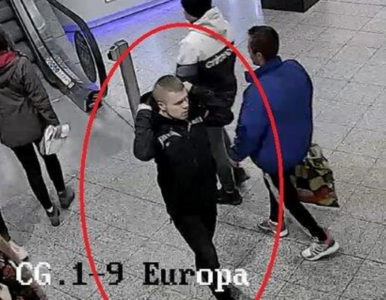 Kraków. Obciął włosy 26-letniej kobiecie i uciekł. Szuka go policja