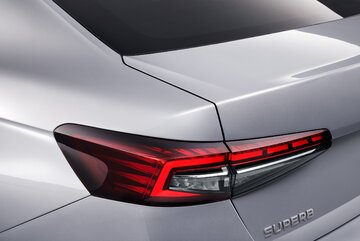 Nowa Skoda Superb