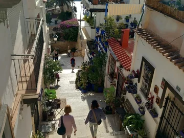 Barrio de Santa Cruz w Alicante 